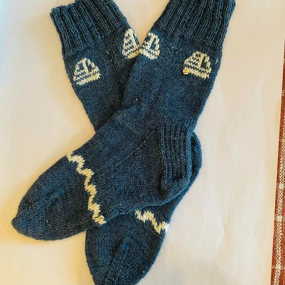 HANDKNITTED SOCKS FOR MEN HIKING DURABLE SOFT NAUTICAL BLUE MACHINE WASHABLE